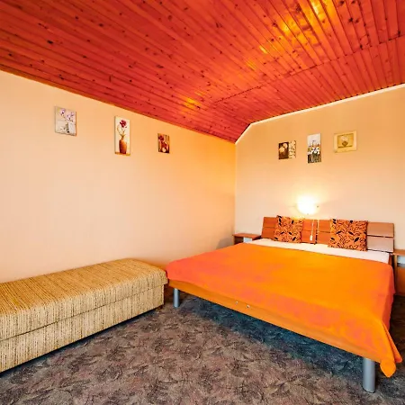 By Interhome Hotel